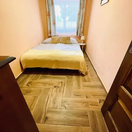 Mimi * Zamárdi