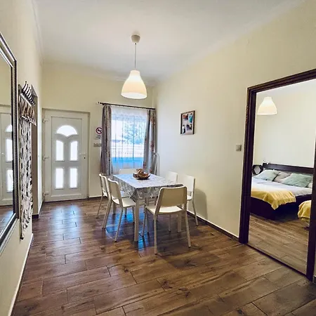 Mimi Apartment