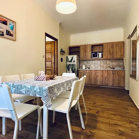 Mimi Apartment Zamardi